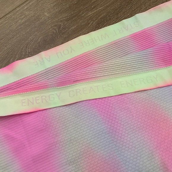 Lululemon Swiftly Tech Racerback Tank Top 2.0 Race Length Psychedelic rainbow - Picture 6 of 11